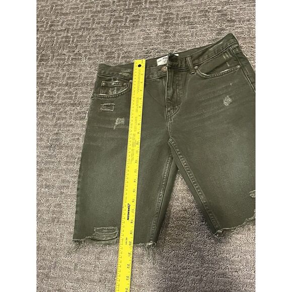 Free People 26 Army Green Denim Shorts (O) - Picture 3 of 5